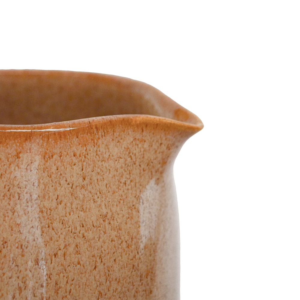 Pitcher / Chab