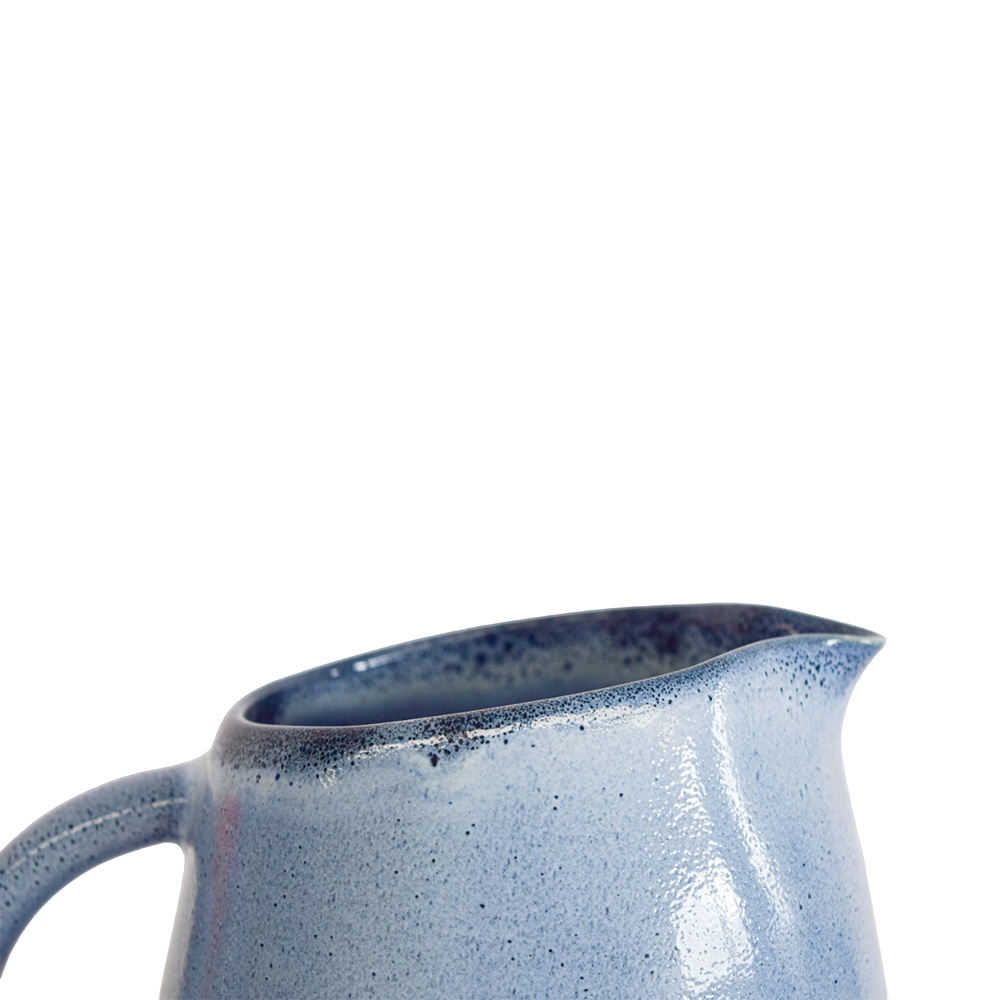 Pitcher / Yook
