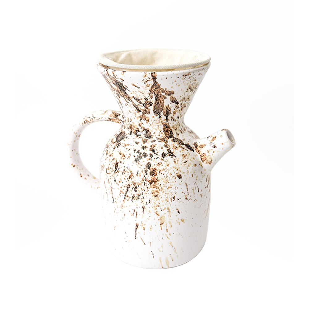 Pour Over Coffee Maker / Jun Há